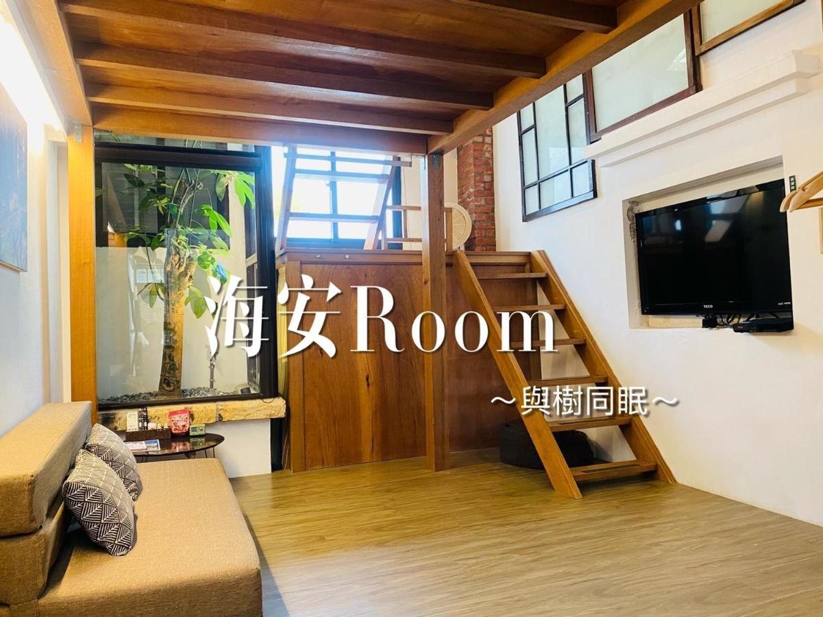 捉鳳凰 台南百年老宅包棟導覽民宿系列catchphoenix Centennial Guesthouse Luaran gambar